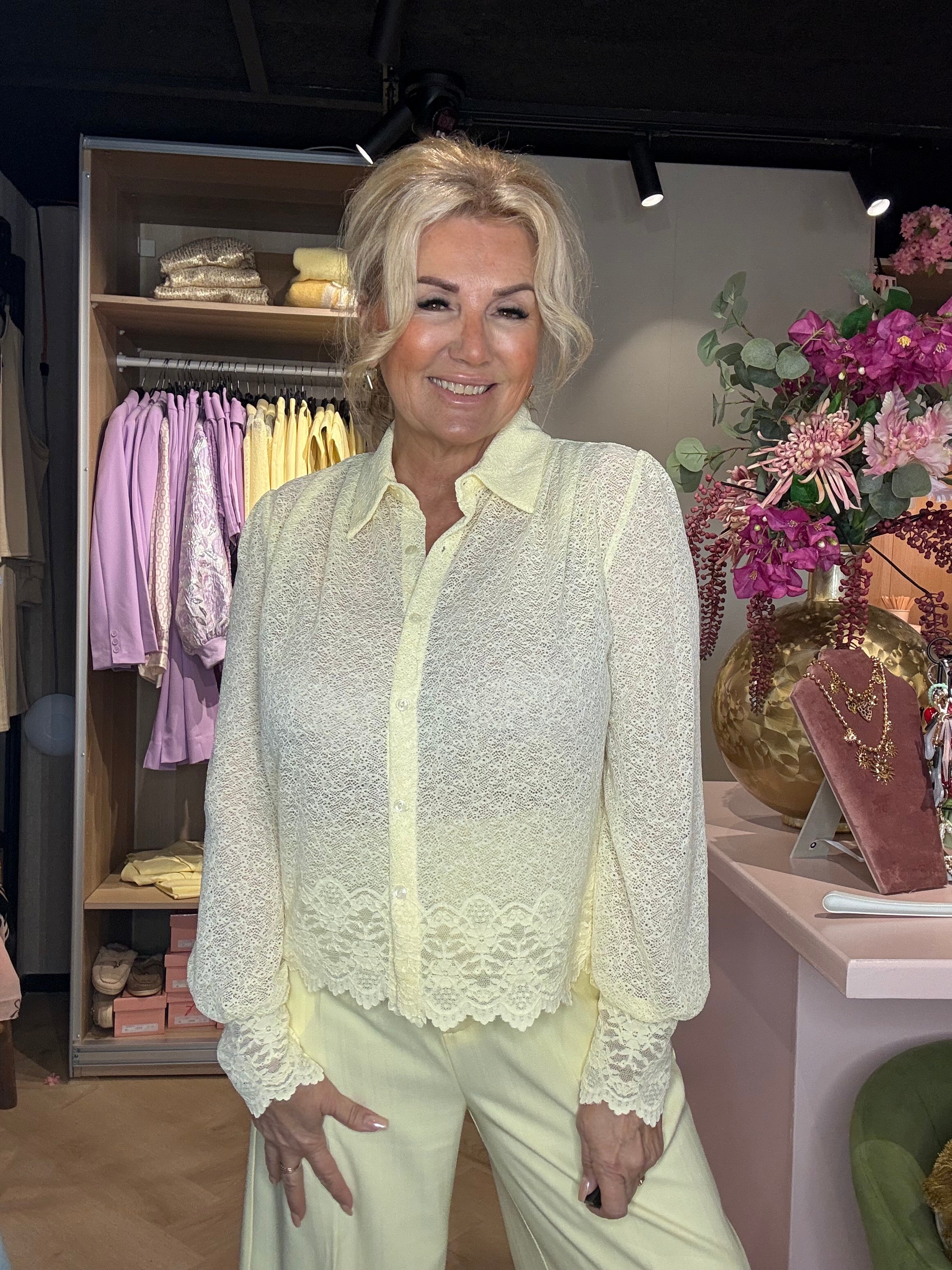 Blouse Kant ZachtGeel